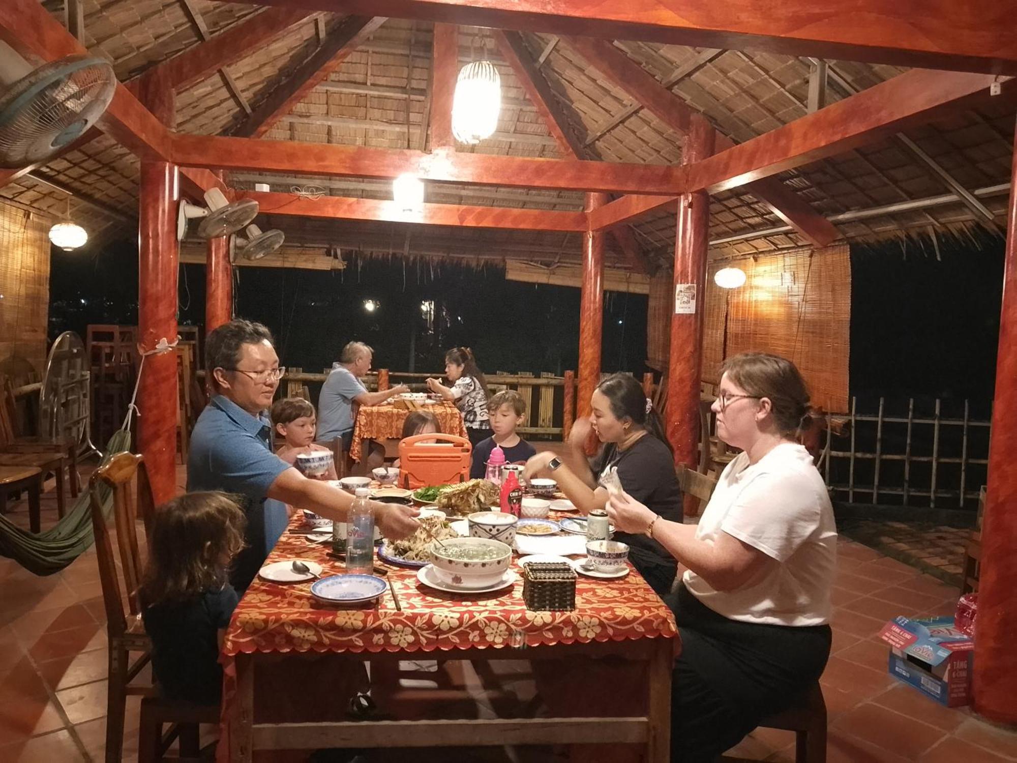 Mekong Riverside Homestay Vĩnh Long Dış mekan fotoğraf